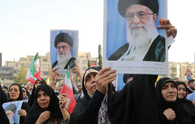 Ancaman Serangan AS ke Iran Kian Nyata, Warga Teheran Siaga dan Dunia Internasional Bereaksi